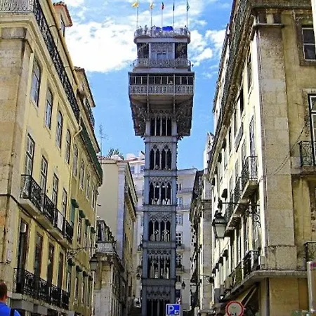 Lejlighed Charming Chiado 2bedr W/balcony And View